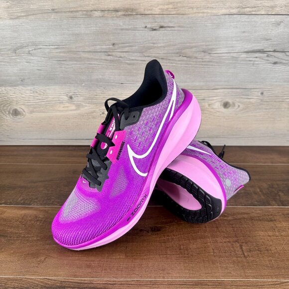 Nike Vomero 17 Mens Size 11 Hyper Violet Black Vivid Grape White FB1309 500 - Picture 1 of 9